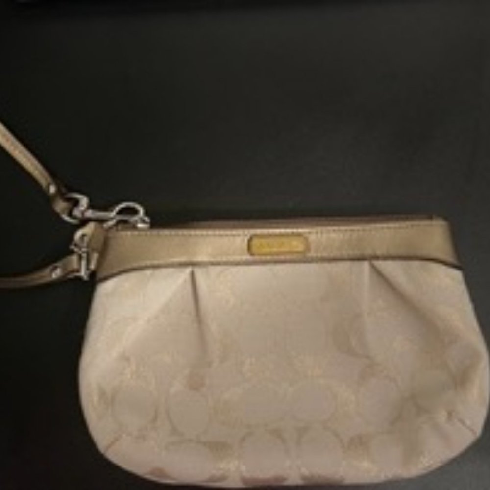 Coach Wristlet - Picture 2 of 4